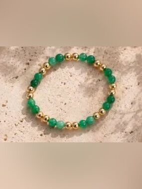Green Bead & Elastic Band Bracelet with Gold Accents - Women Jewelry